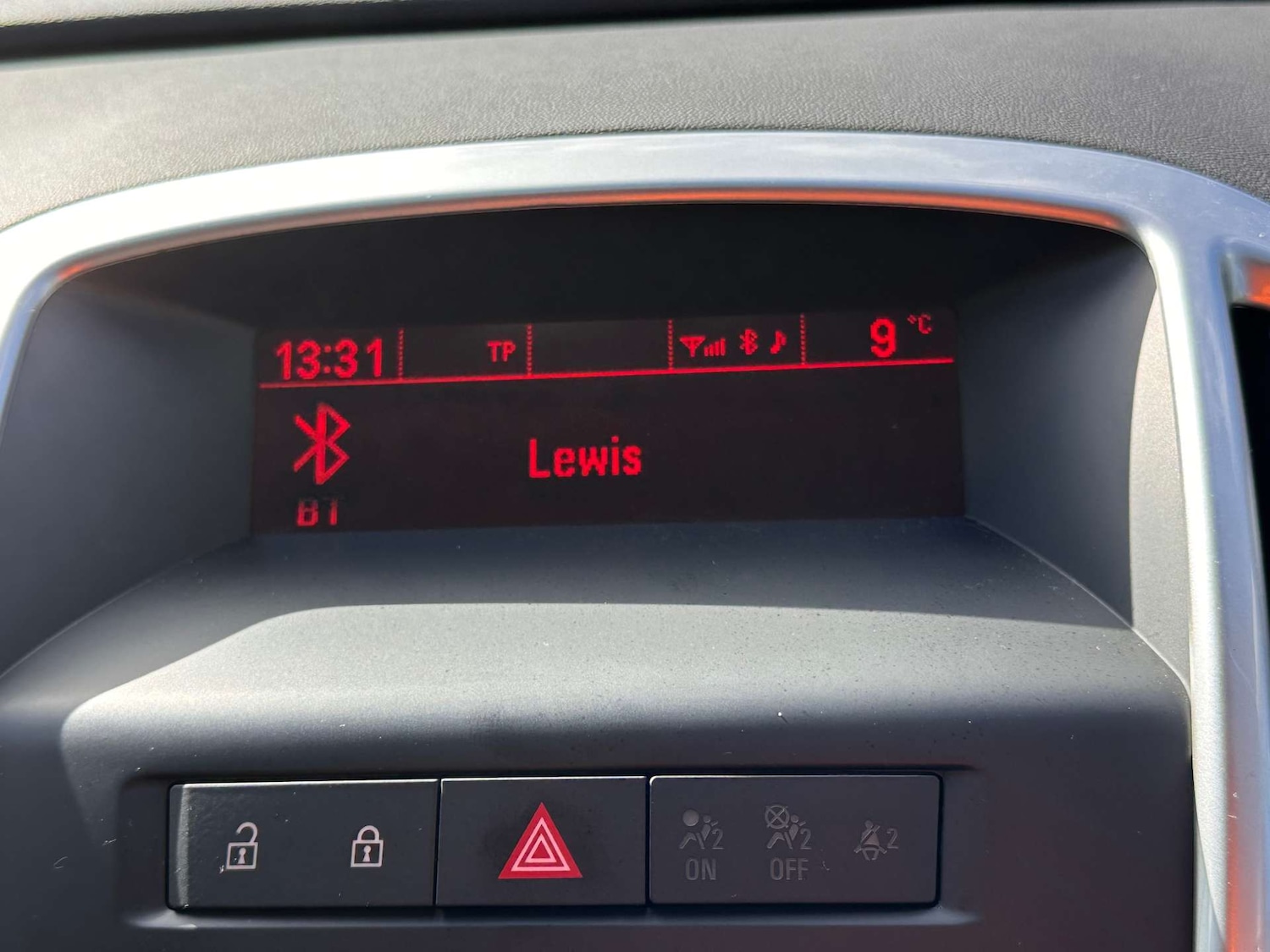 Used Vauxhall Astra 2015 for sale - 76091311: Photo 12