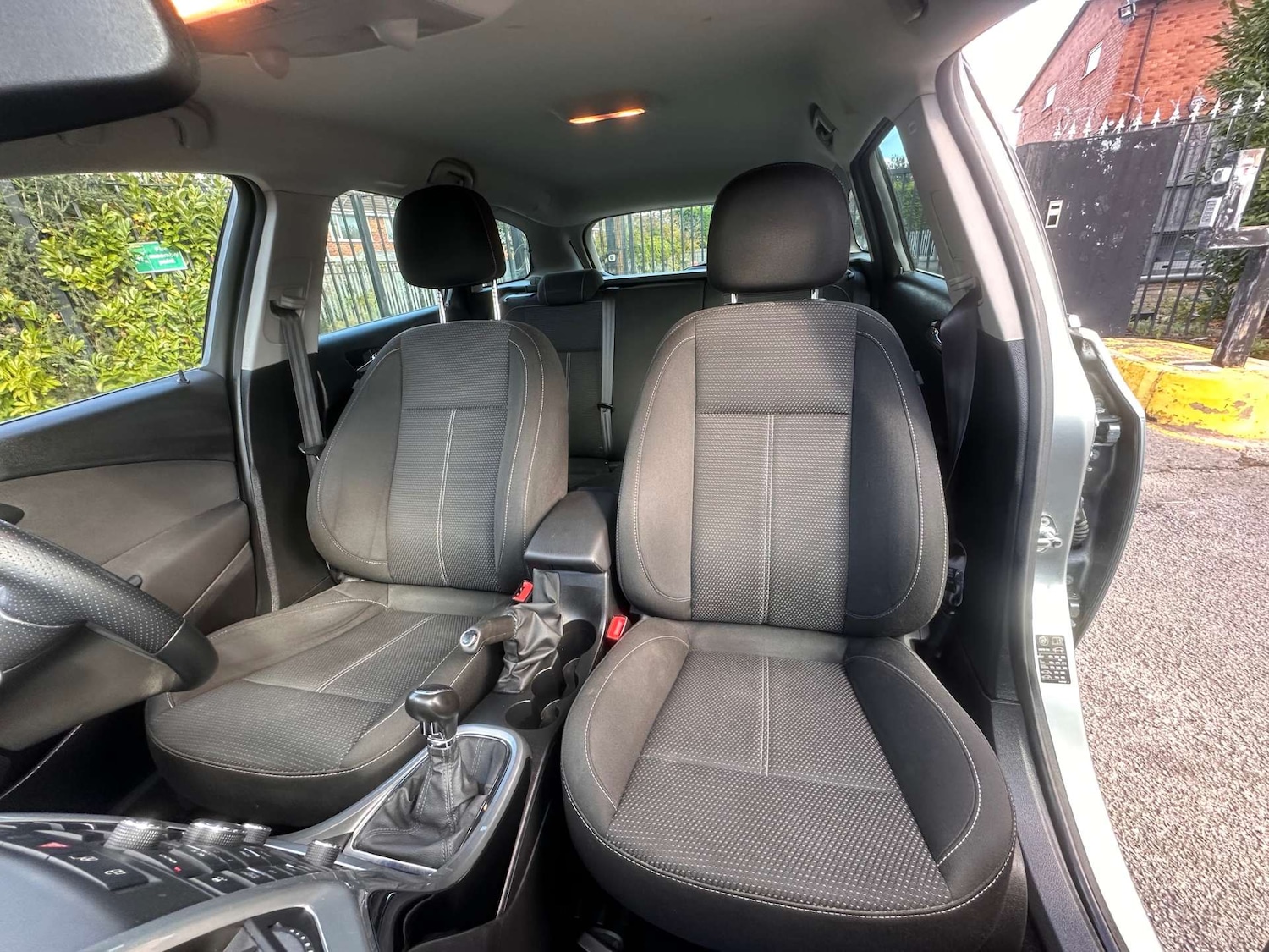 Used Vauxhall Astra 2015 for sale - 76091311: Photo 26