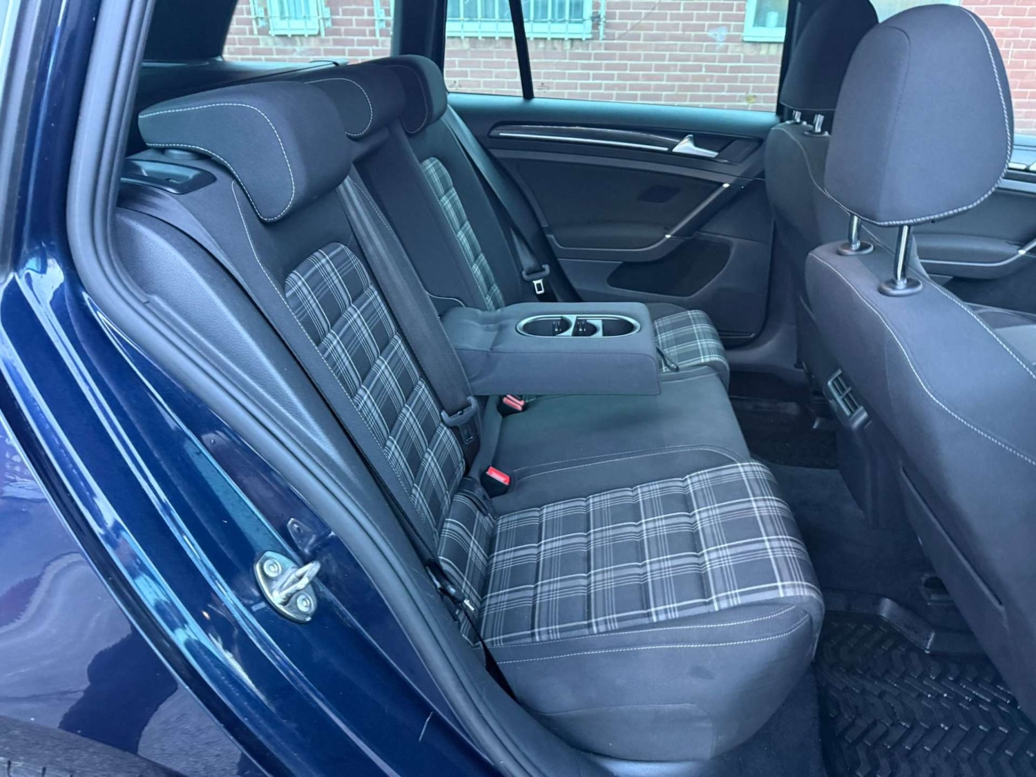 Used Volkswagen Golf 2016 for sale - 77148675: Photo 30