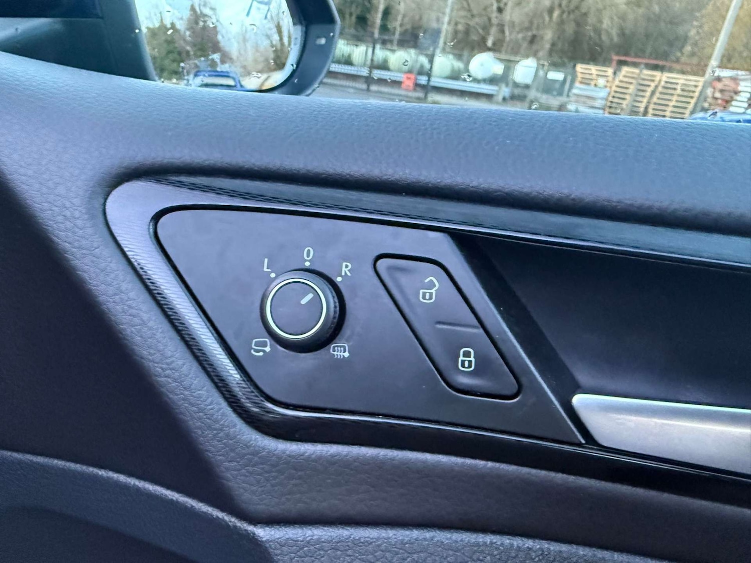 Used Volkswagen Golf 2016 for sale - 77148675: Photo 32