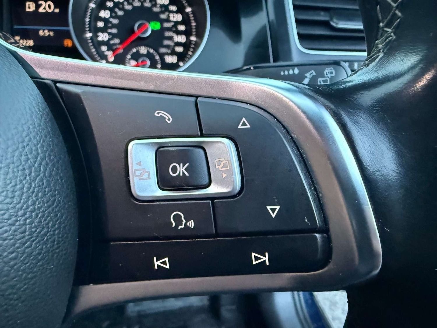 Used Volkswagen Golf 2016 for sale - 77148675: Photo 38