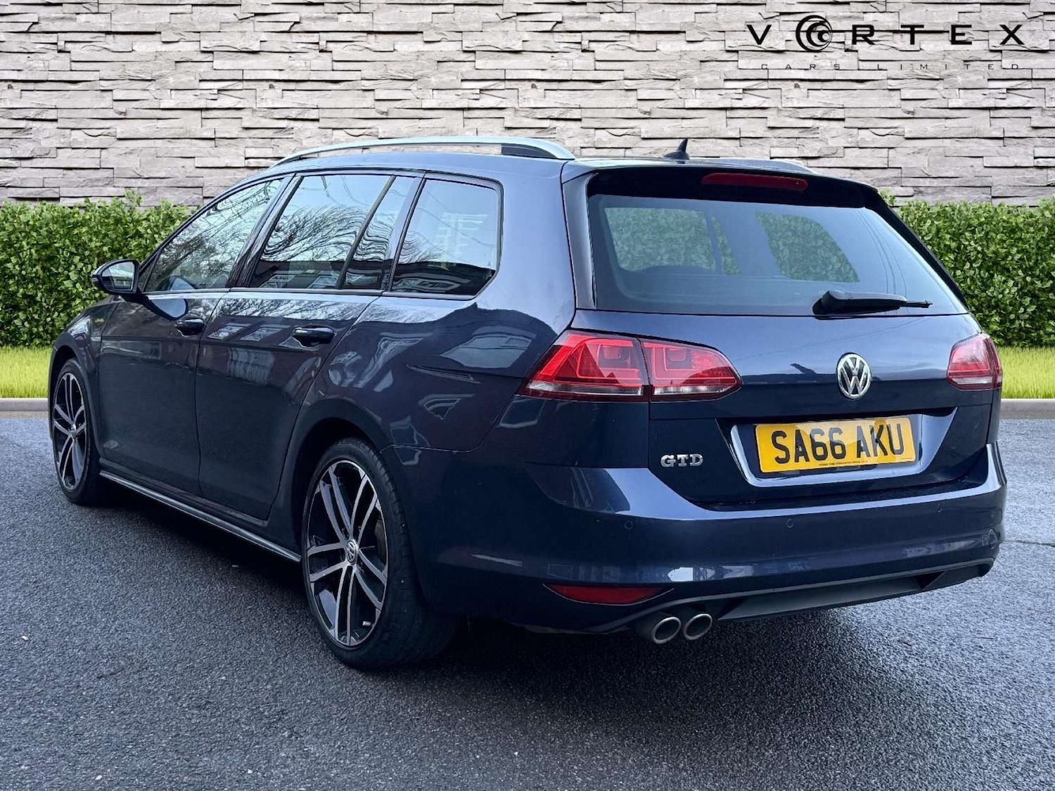 Used Volkswagen Golf 2016 for sale - 77148675: Photo 7