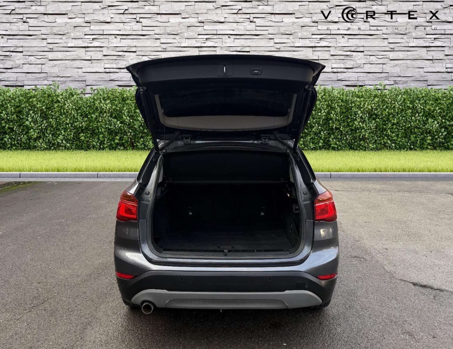 Used Volkswagen Golf 2016 for sale - 77148675: Photo 8