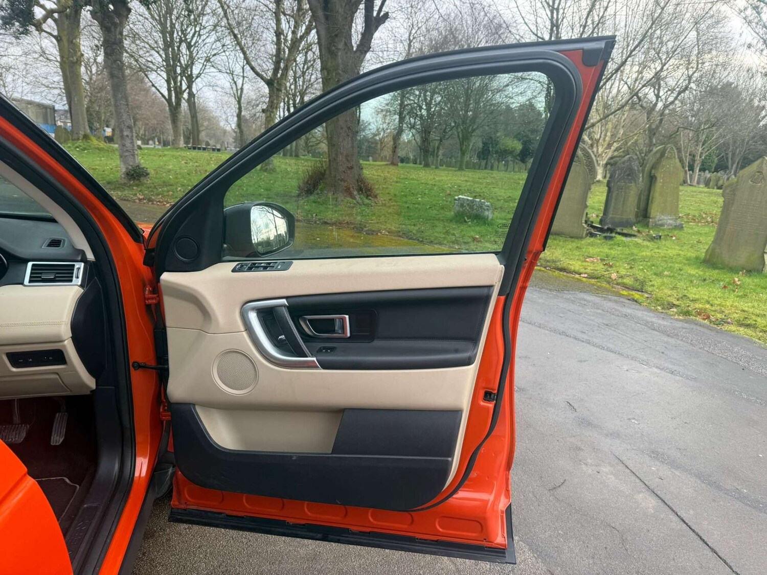 Used Land Rover Discovery Sport 2016 for sale - 77667864: Photo 15