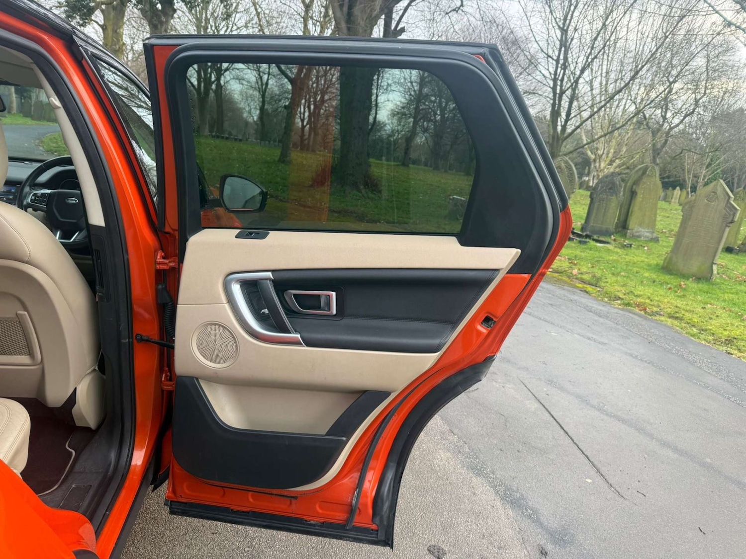 Used Land Rover Discovery Sport 2016 for sale - 77667864: Photo 16