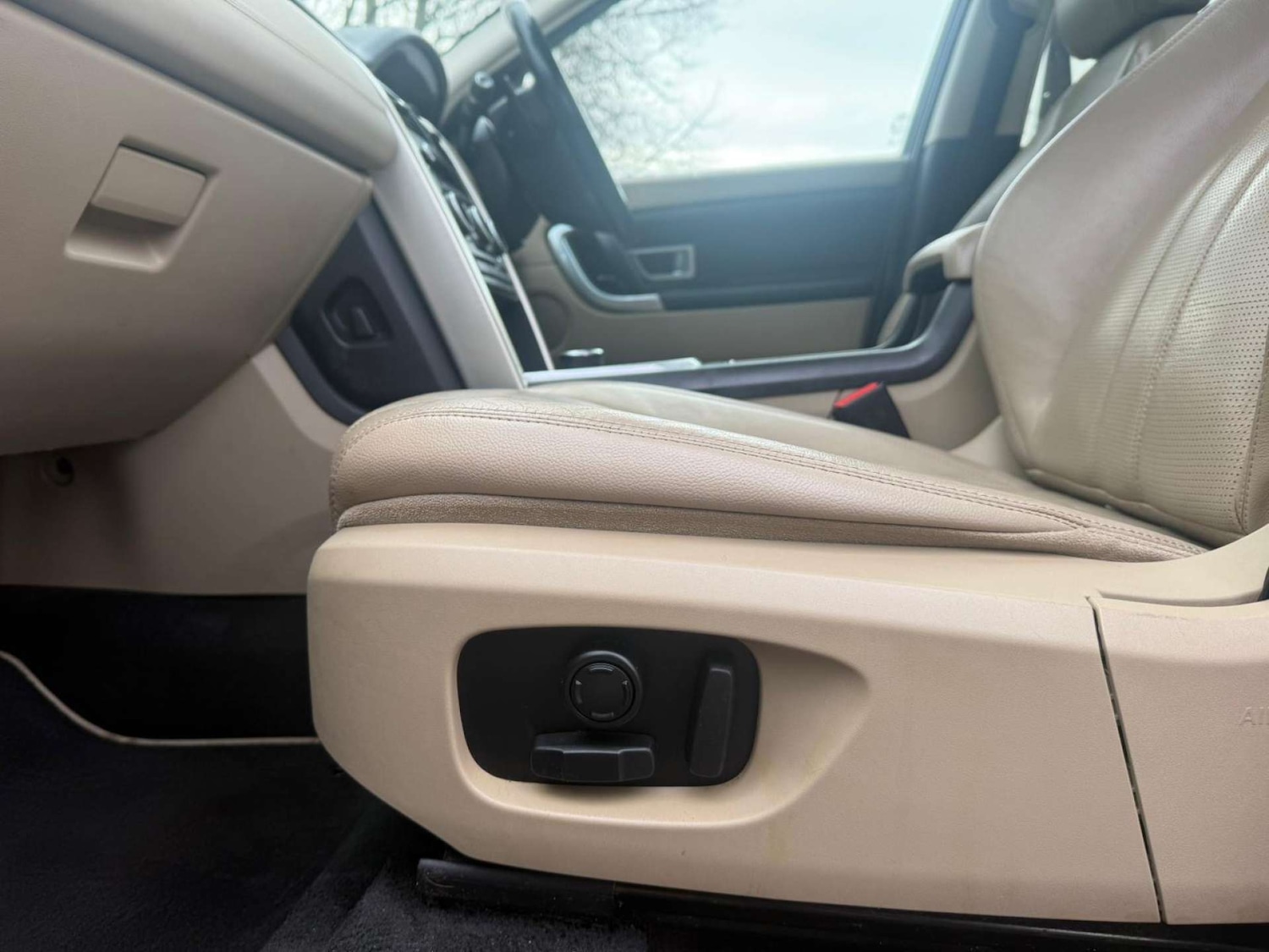 Used Land Rover Discovery Sport 2016 for sale - 77667864: Photo 29