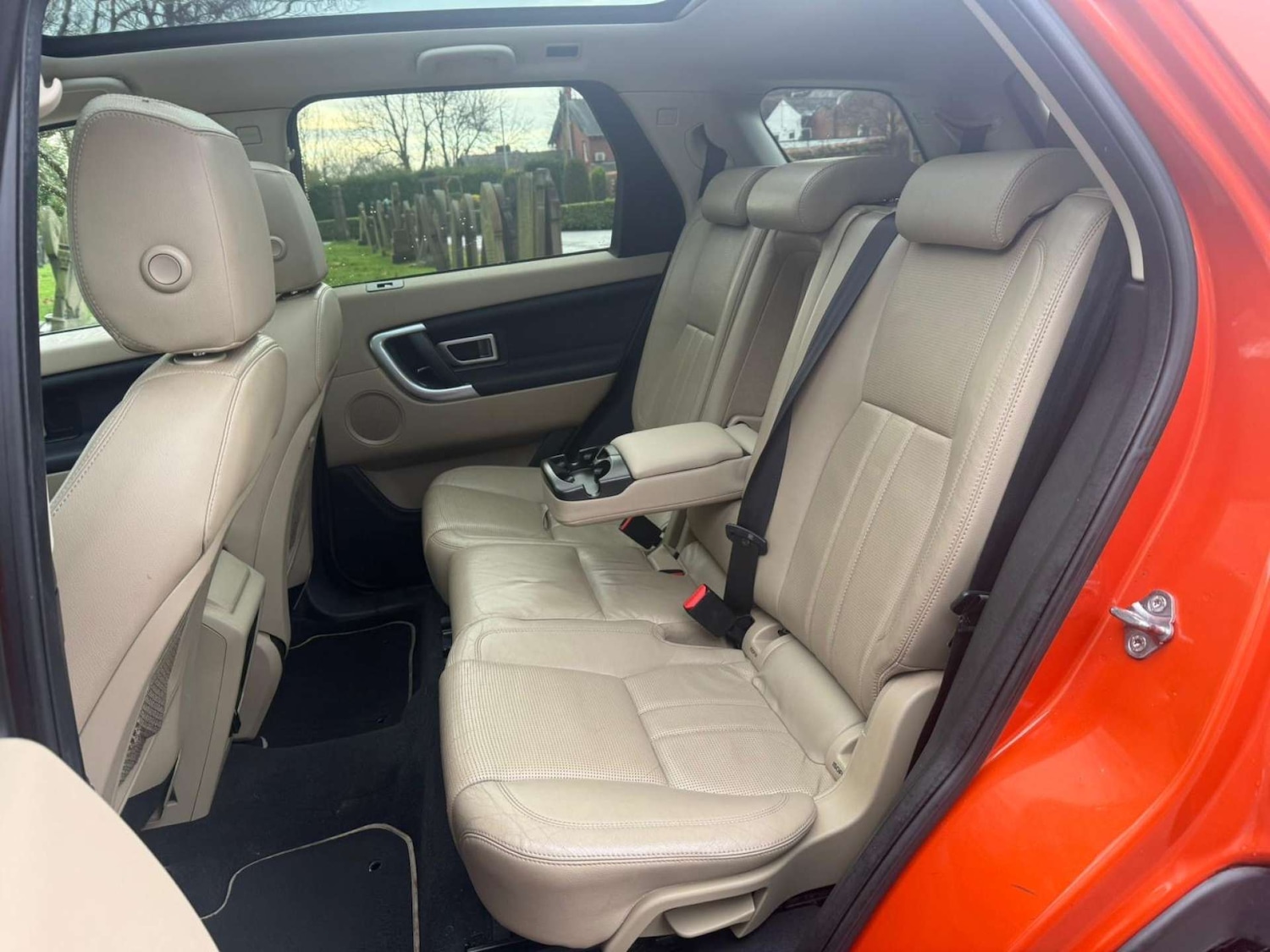 Used Land Rover Discovery Sport 2016 for sale - 77667864: Photo 31