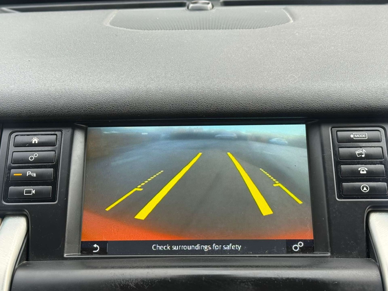 Used Land Rover Discovery Sport 2016 for sale - 77667864: Photo 42