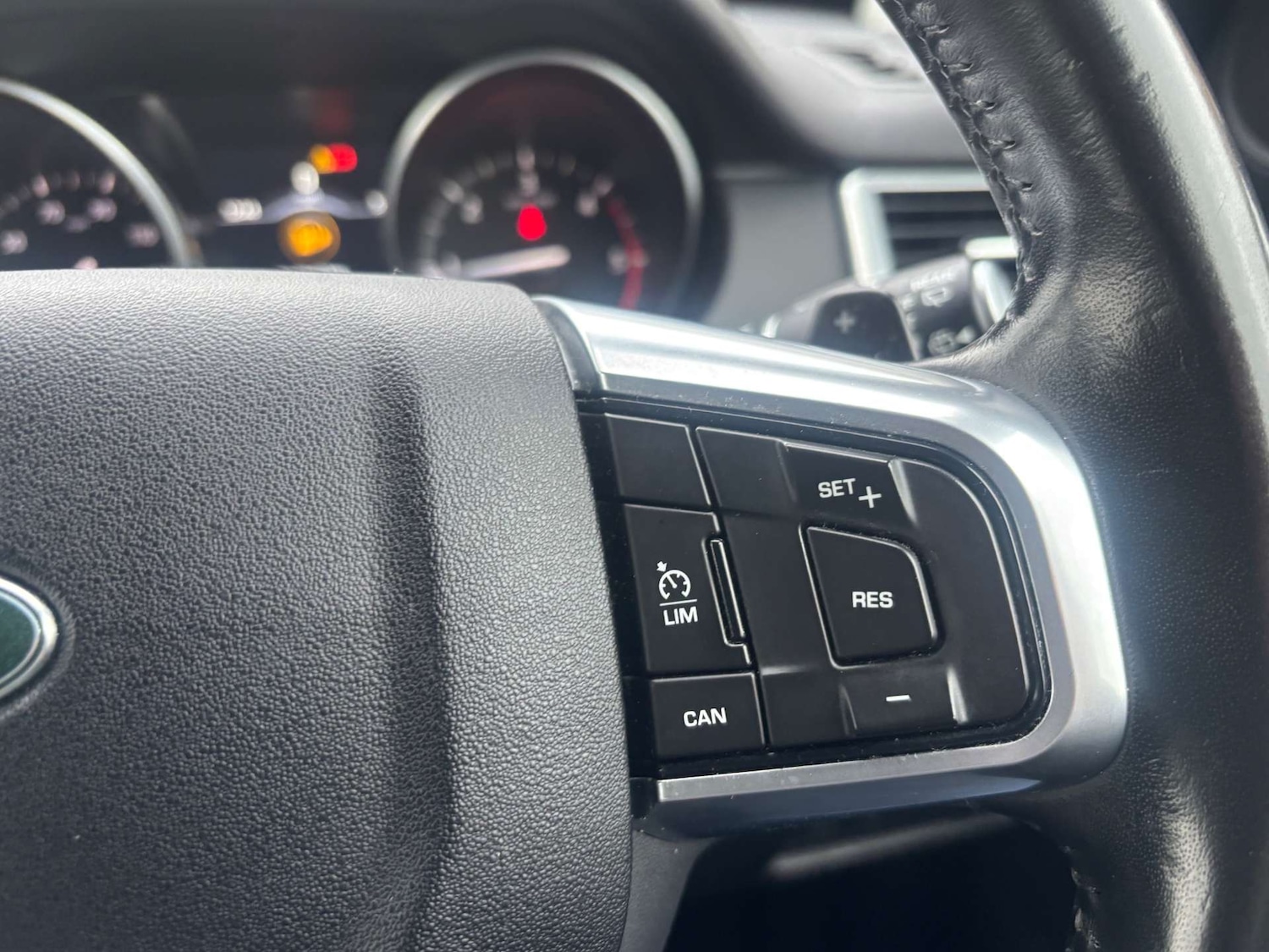 Used Land Rover Discovery Sport 2018 for sale - 77399261: Photo 31