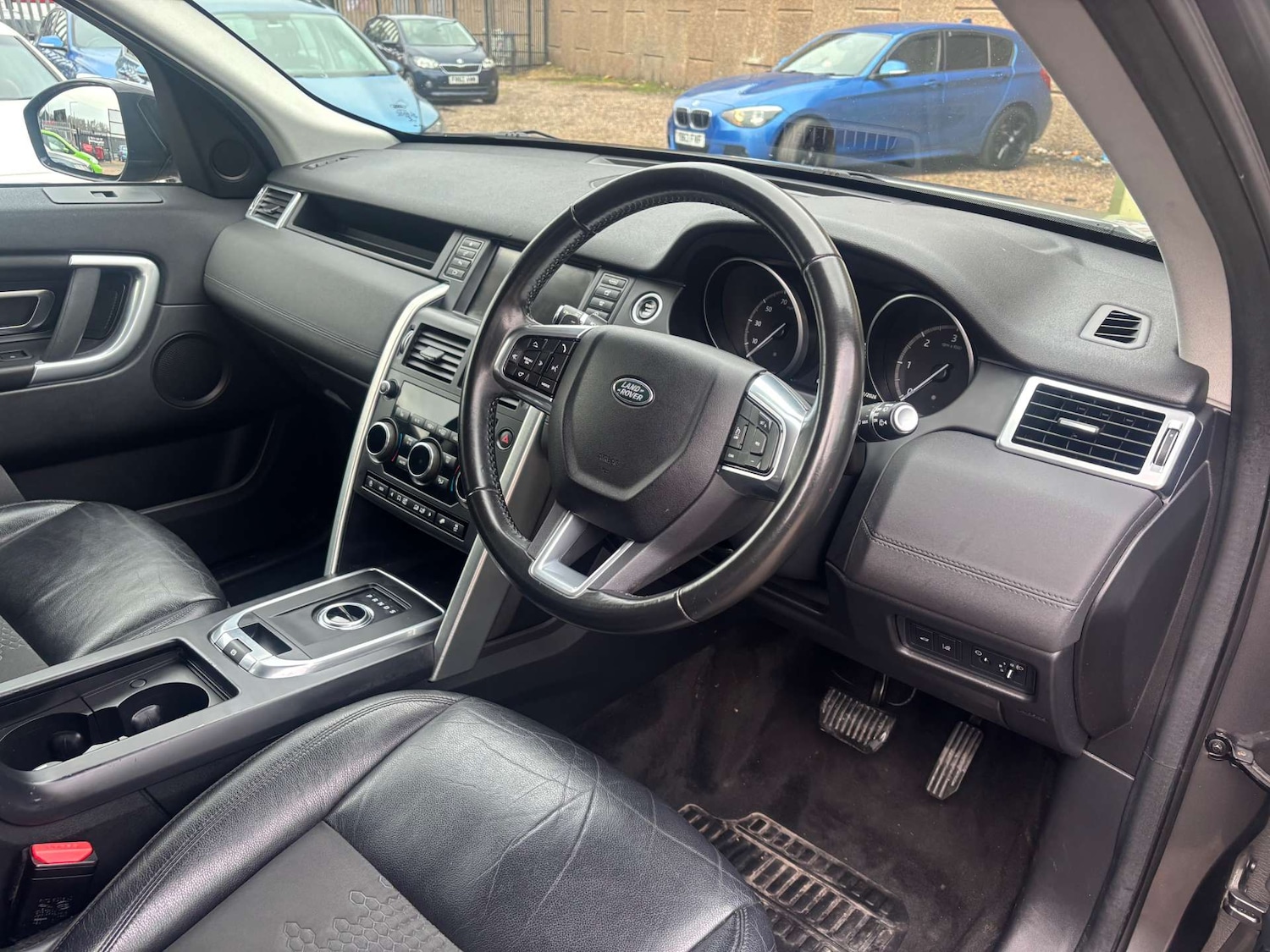 Used Land Rover Discovery Sport 2018 for sale - 77399261: Photo 42