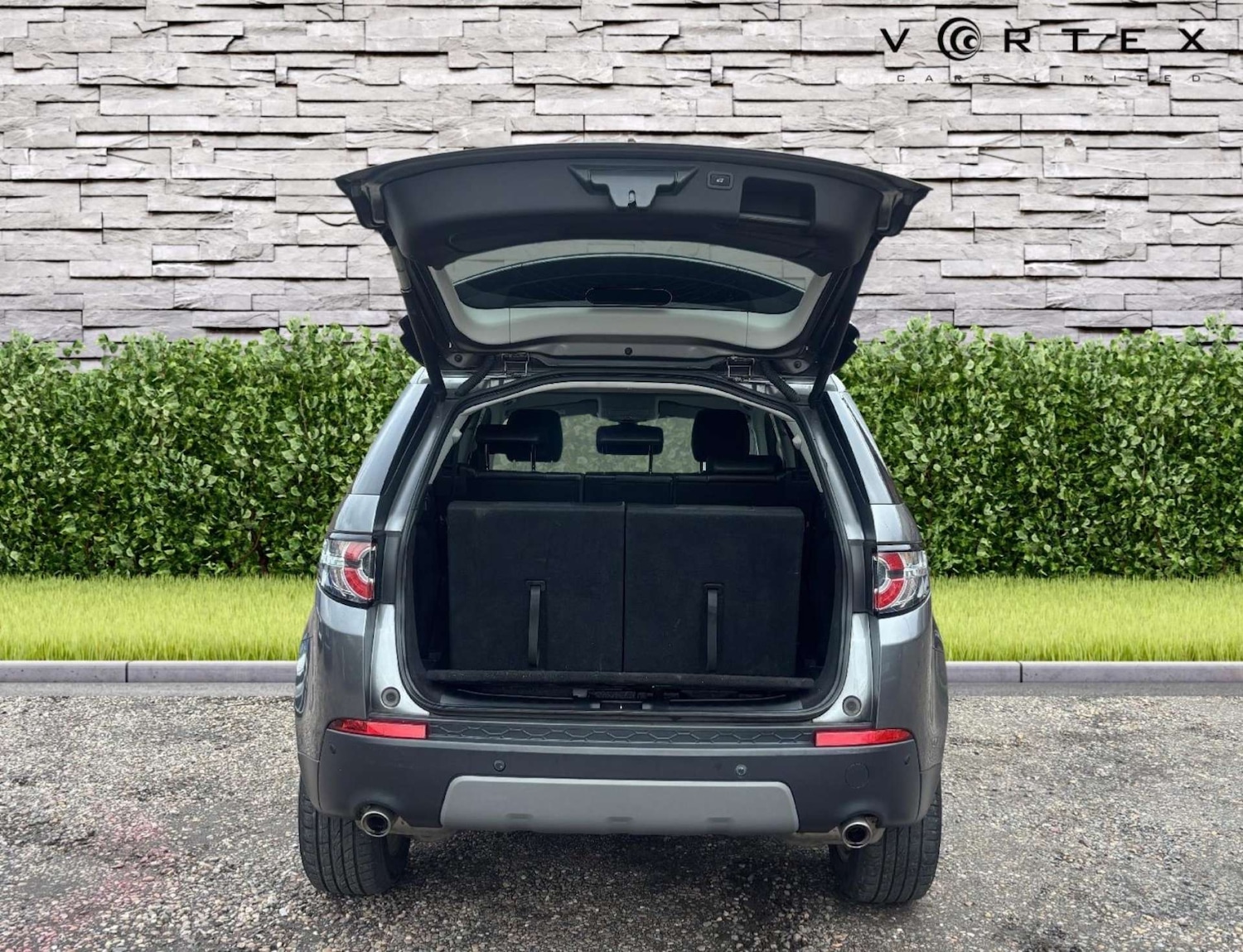 Used Land Rover Discovery Sport 2018 for sale - 77399261: Photo 8