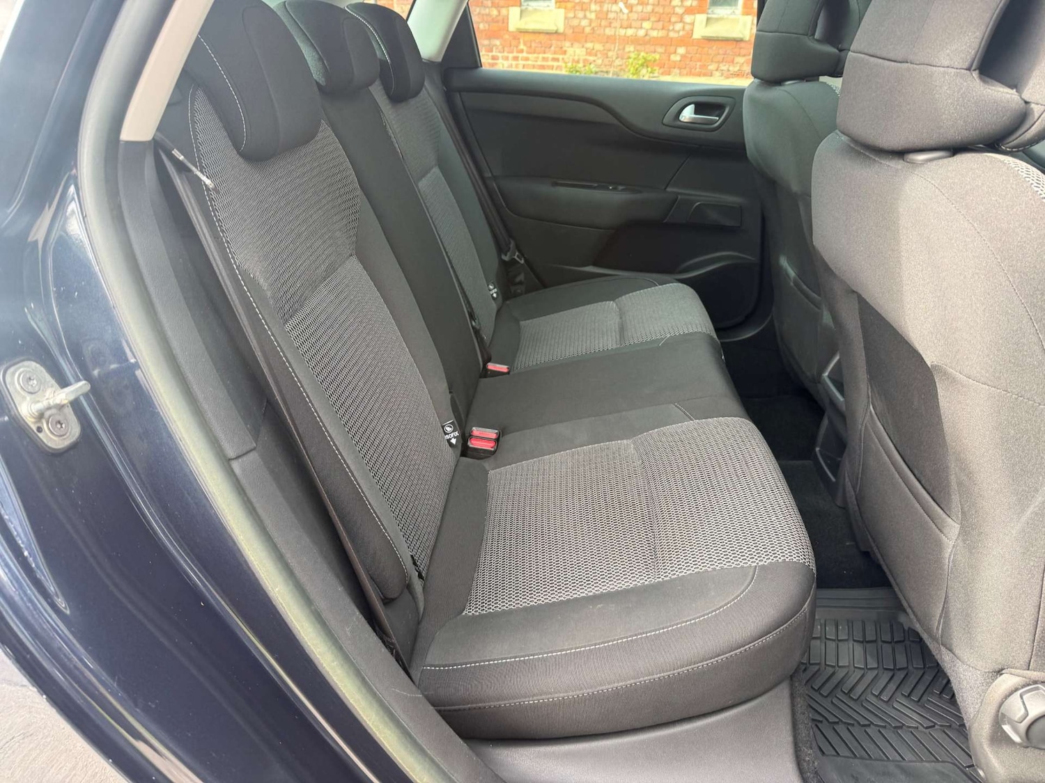 Used Citroen C4 2014 for sale - 78016390: Photo 17