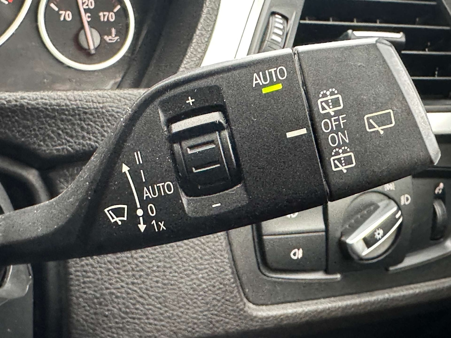 Used BMW 3 Series 2018 for sale - 76892320: Photo 15