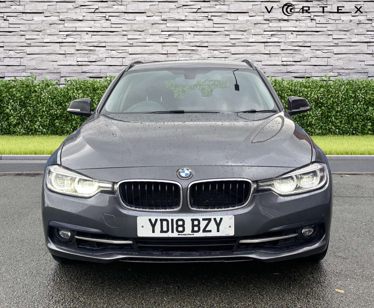 Used BMW 3 Series 2018 for sale - 76892320: Photo 2