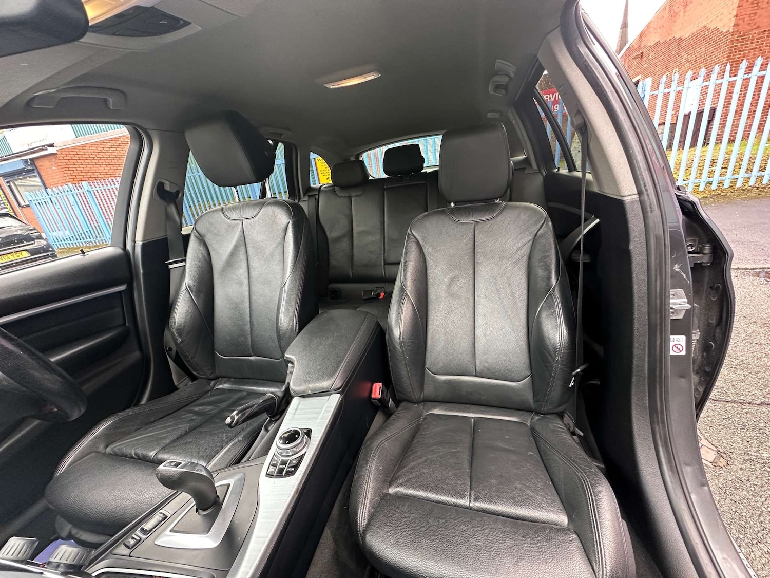 Used BMW 3 Series 2018 for sale - 76892320: Photo 32