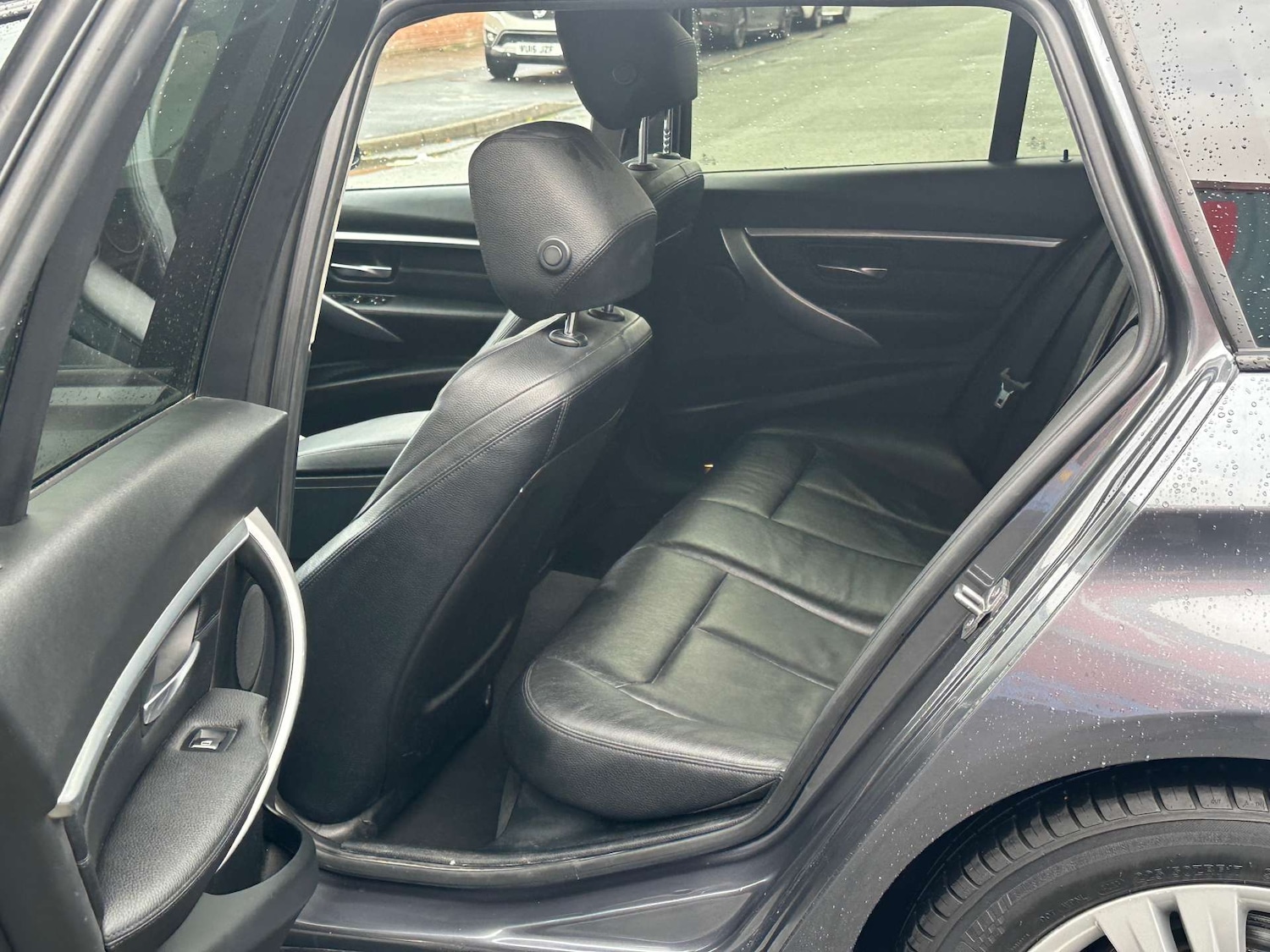 Used BMW 3 Series 2018 for sale - 76892320: Photo 36