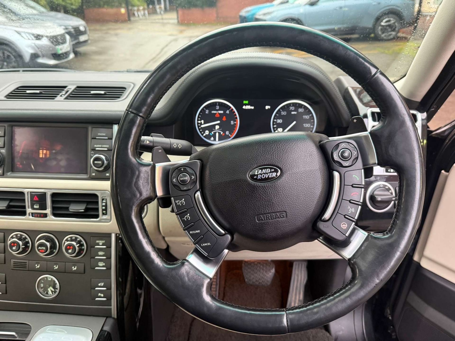 Used Land Rover Range Rover 2011 for sale - 77449499: Photo 18