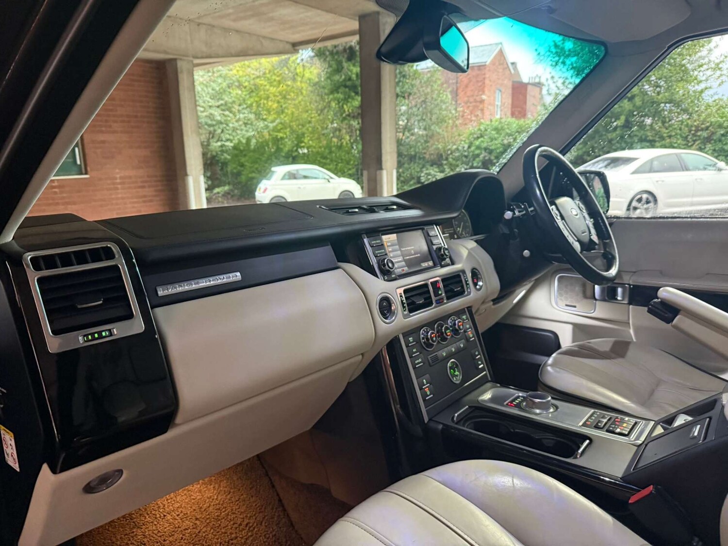 Used Land Rover Range Rover 2011 for sale - 77449499: Photo 34