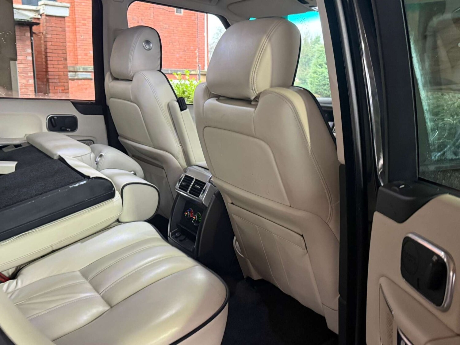 Used Land Rover Range Rover 2011 for sale - 77449499: Photo 37