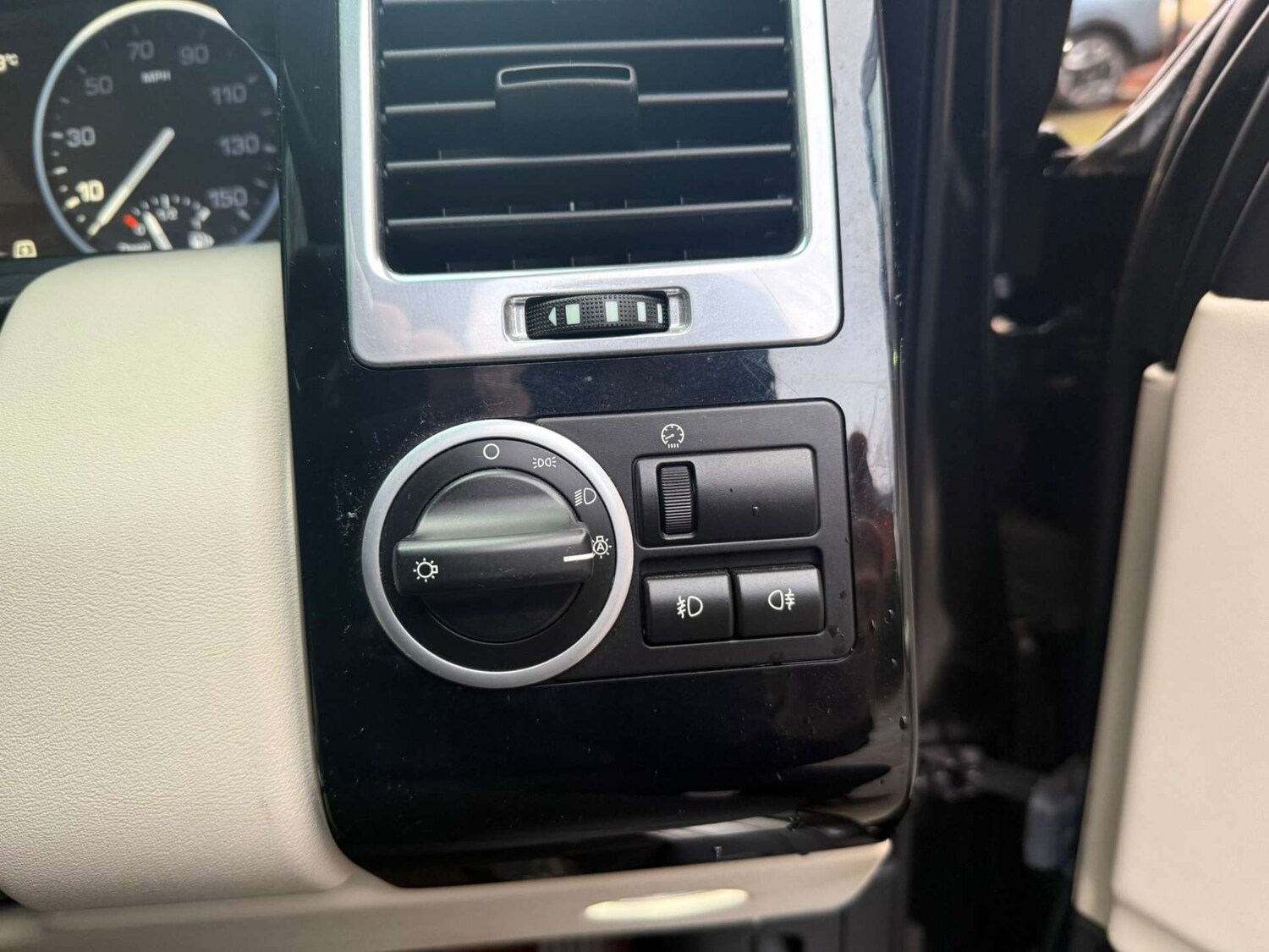 Used Land Rover Range Rover 2011 for sale - 77449499: Photo 39