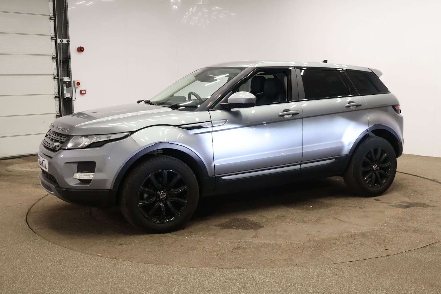 Used Land Rover Range Rover Evoque 2014 for sale - 77073389: Photo 4