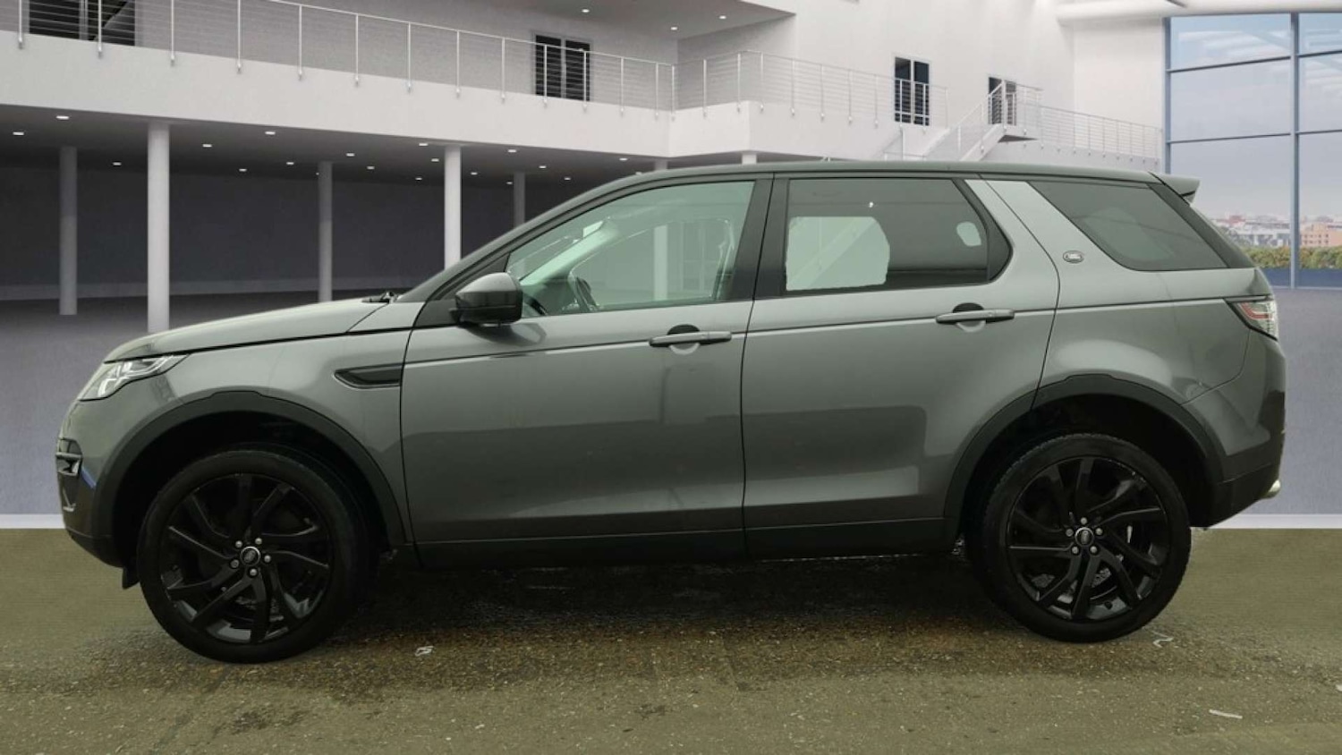 Used Land Rover Discovery Sport 2016 for sale - 77364210: Photo 7