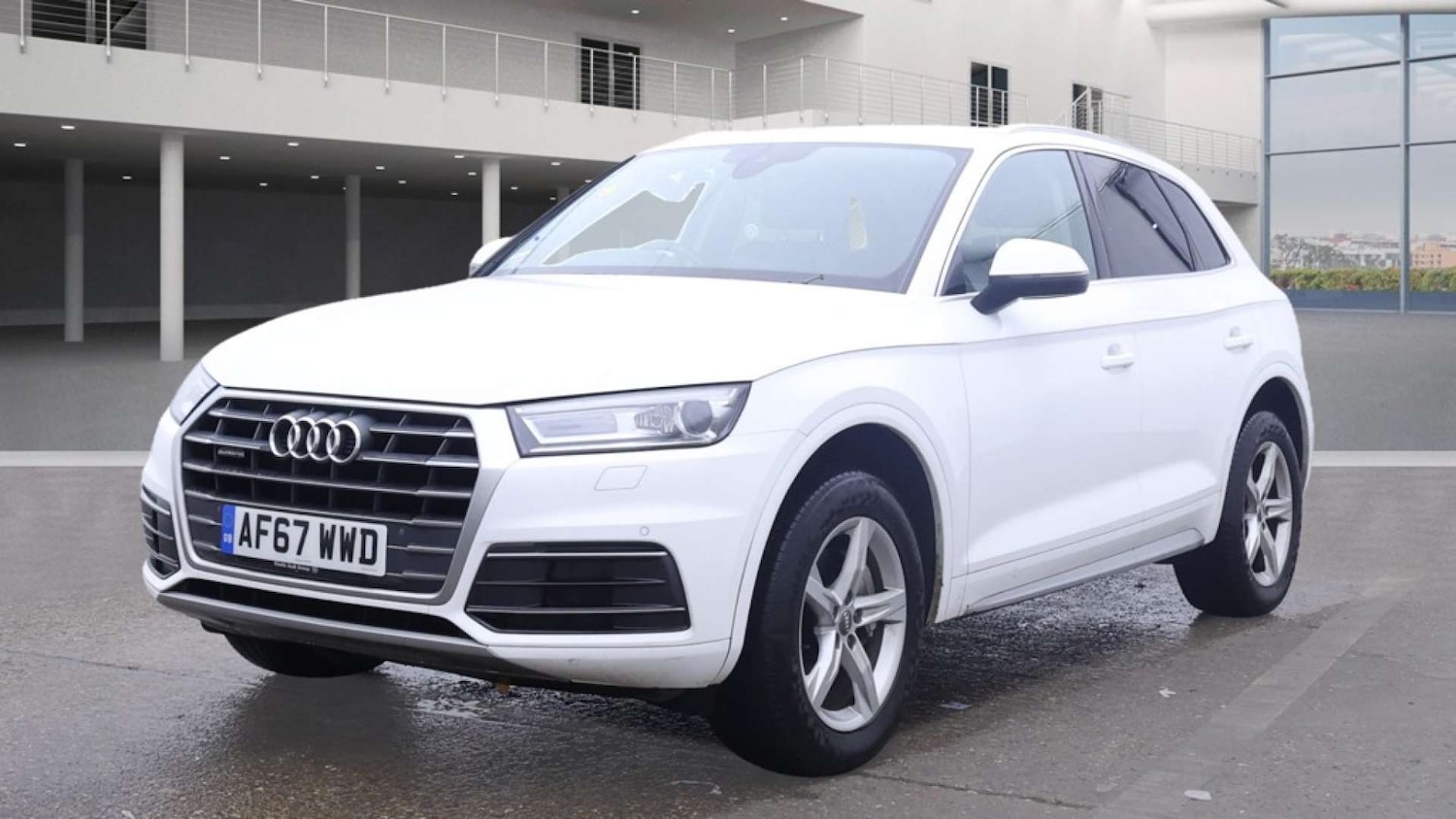 Used Audi Q5 2017 for sale - 76565665: Photo 2