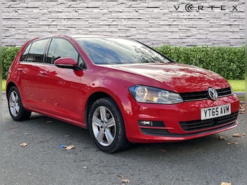 Used Volkswagen Golf 2015 for sale - 76601336: Photo