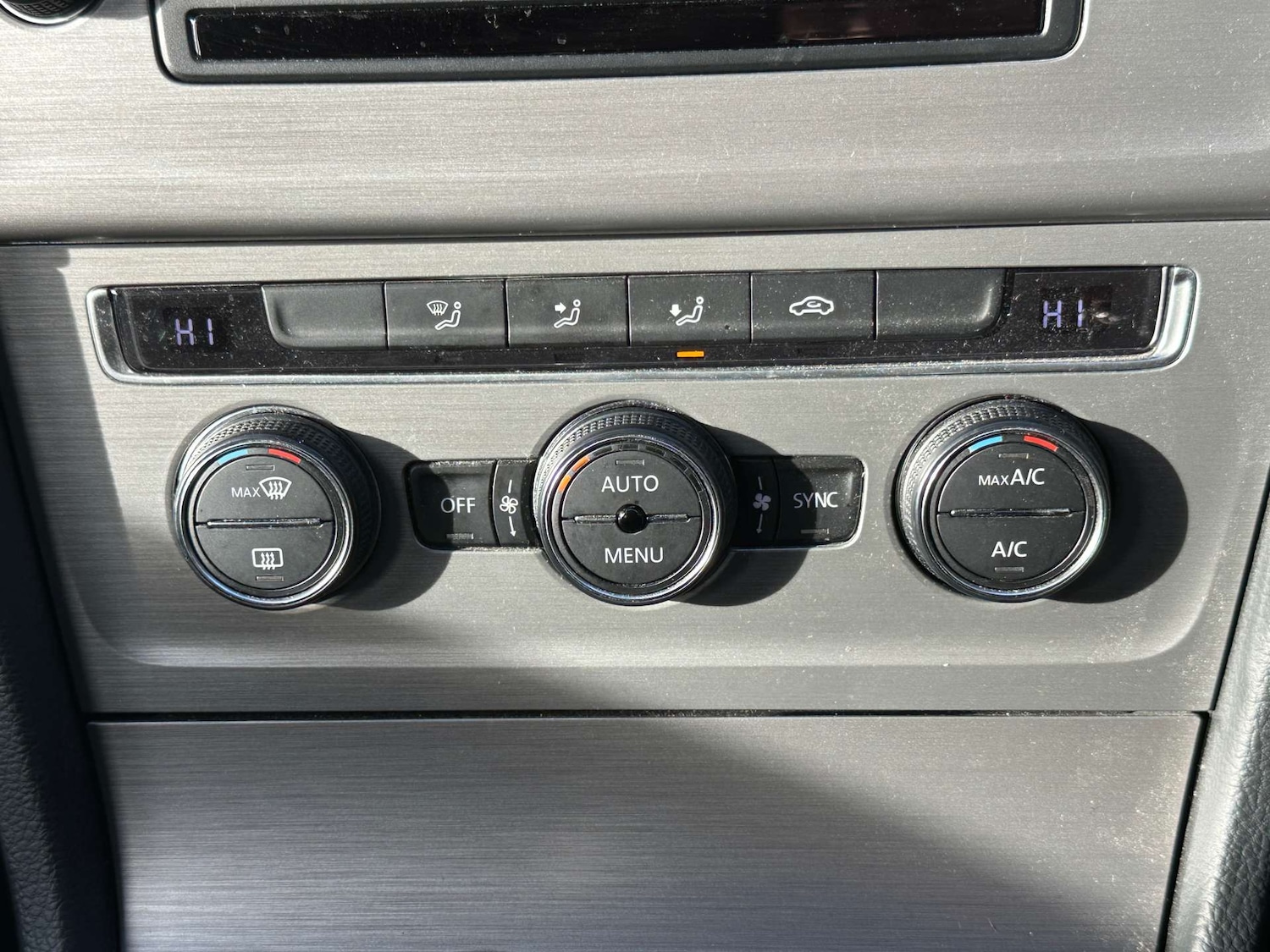 Used Volkswagen Golf 2015 for sale - 76601336: Photo 24