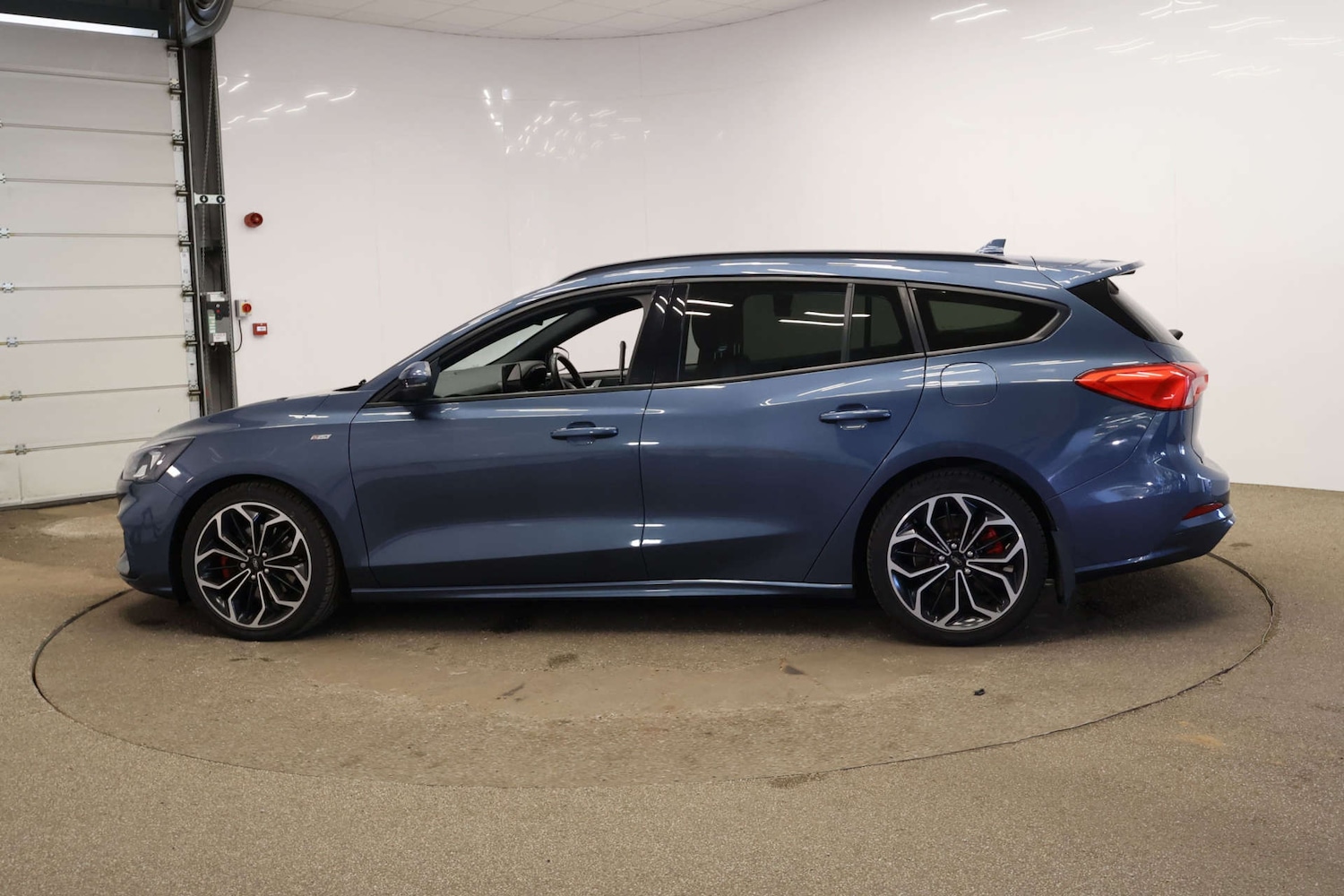 Used Ford Focus 2019 for sale - 78083433: Photo 8
