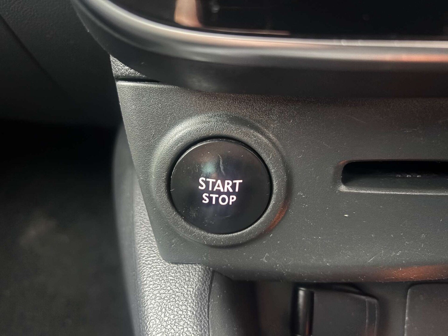 Used Renault Clio 2019 for sale - 77261374: Photo 37