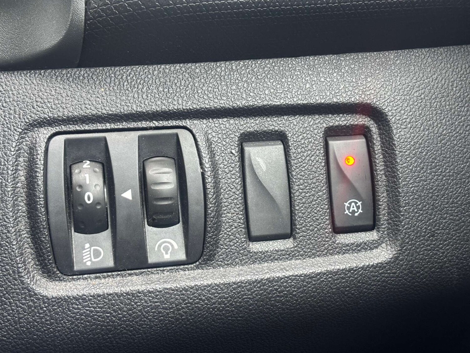 Used Renault Clio 2019 for sale - 77261374: Photo 51