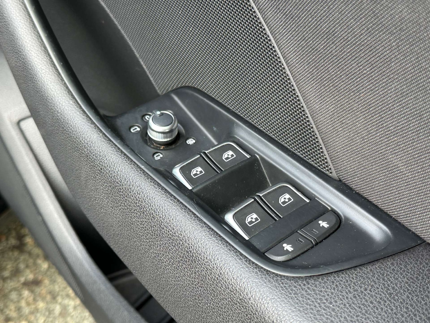 Used Audi A3 2017 for sale - 77113496: Photo 28