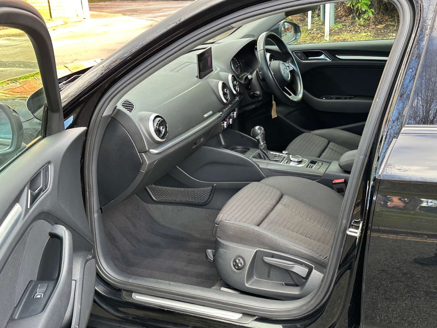 Used Audi A3 2017 for sale - 77113496: Photo 39