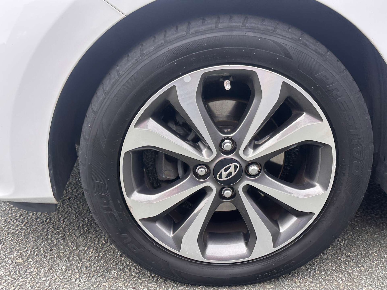 Used Hyundai i10 2017 for sale - 76601310: Photo 11