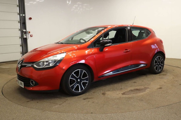 Used Renault Clio 2015 for sale - 76220613: Photo 1