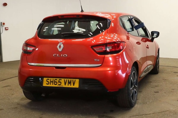 Used Renault Clio 2015 for sale - 76220613: Photo 3