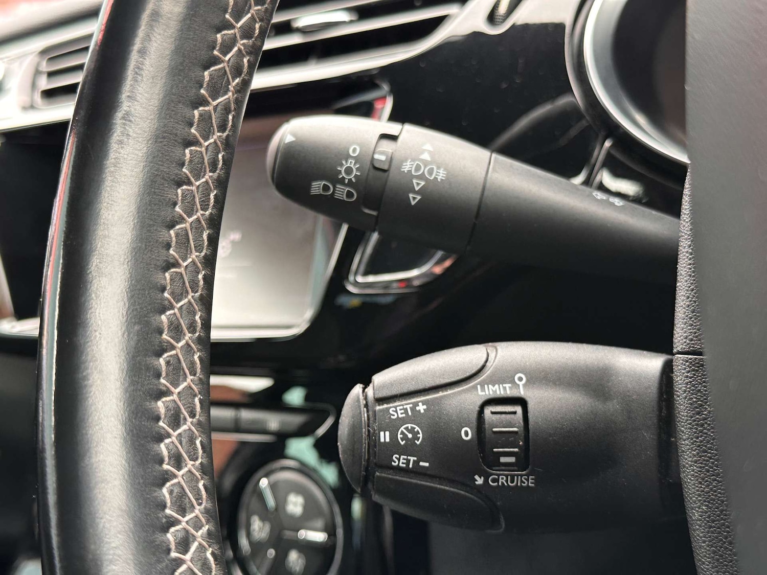Used DS Automobiles DS 3 2017 for sale - 76105304: Photo 11