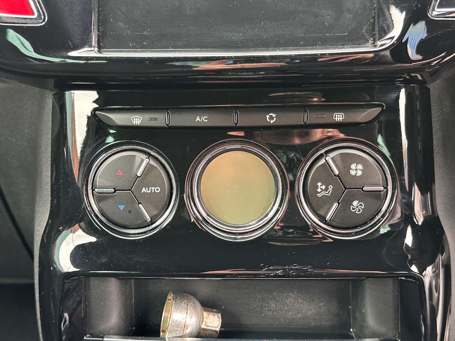 Used DS Automobiles DS 3 2017 for sale - 76105304: Photo 15