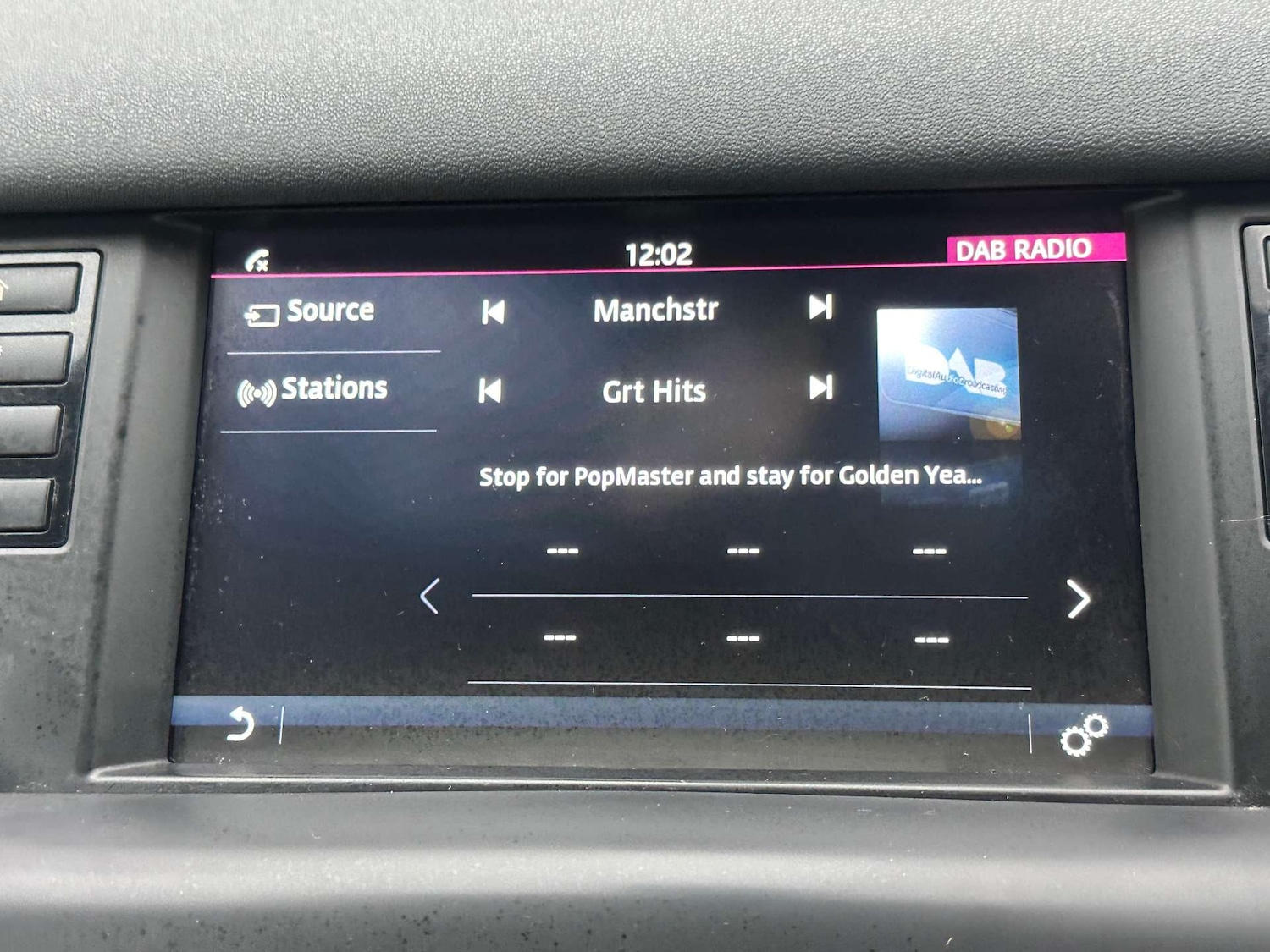 Used Land Rover Discovery Sport 2015 for sale - 77148657: Photo 17