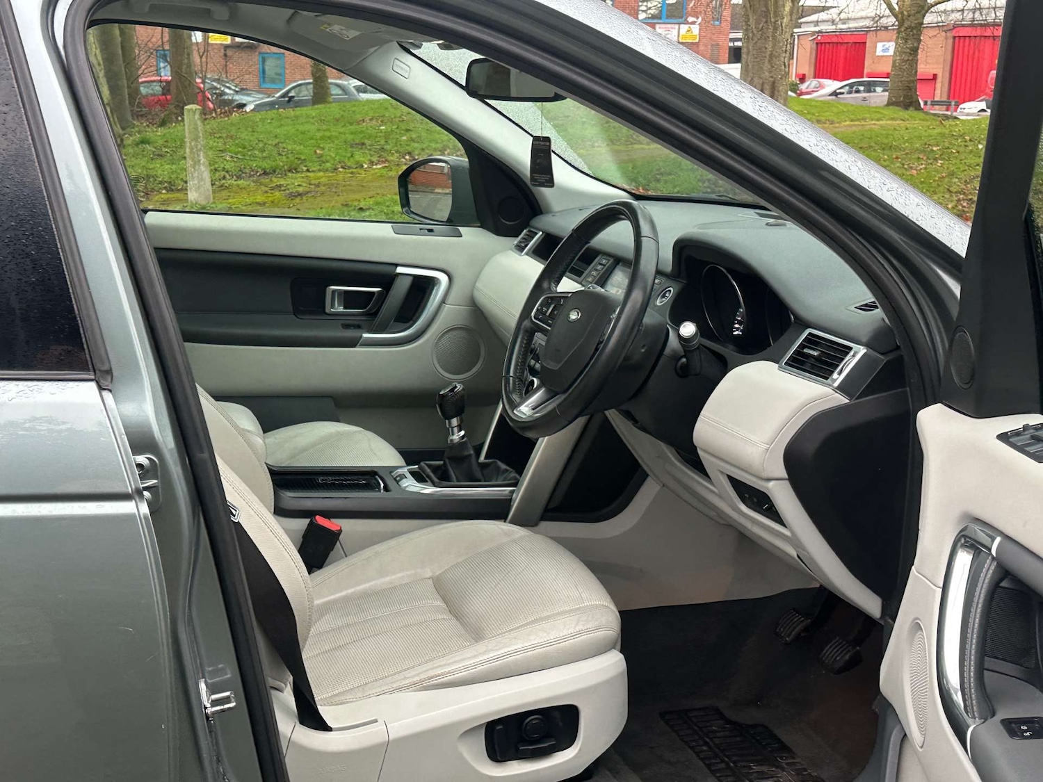 Used Land Rover Discovery Sport 2015 for sale - 77148657: Photo 27