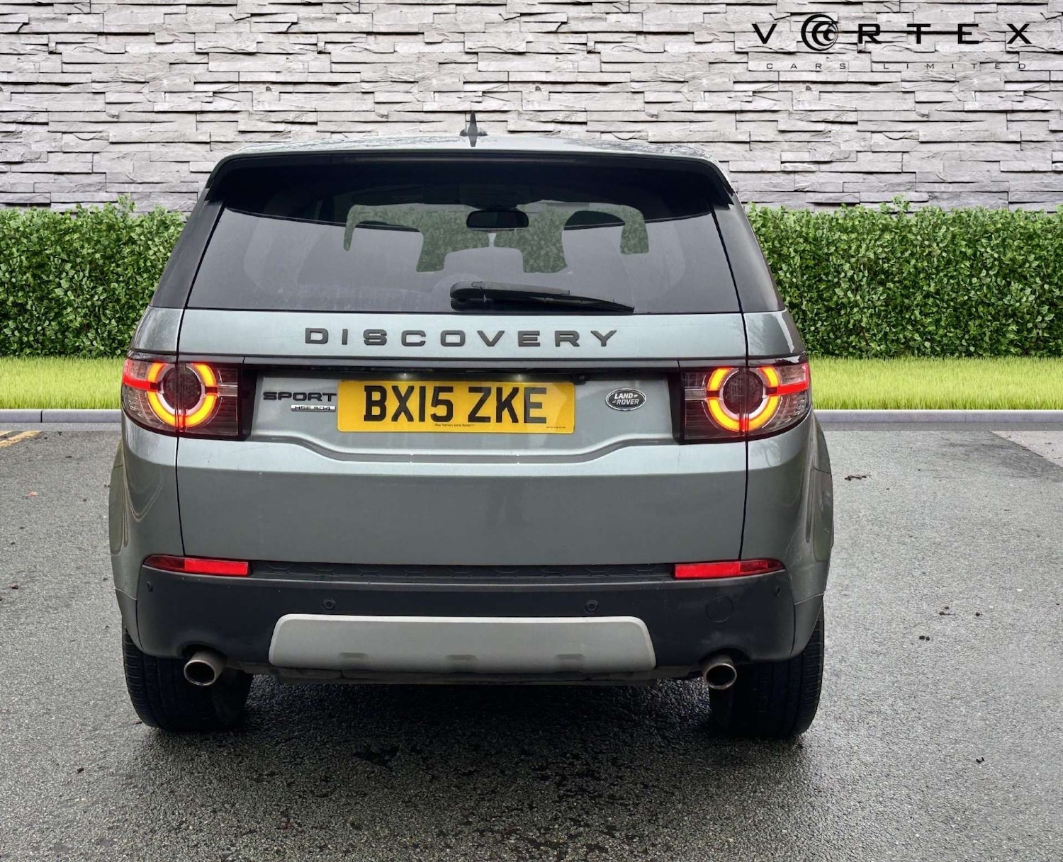 Used Land Rover Discovery Sport 2015 for sale - 77148657: Photo 6