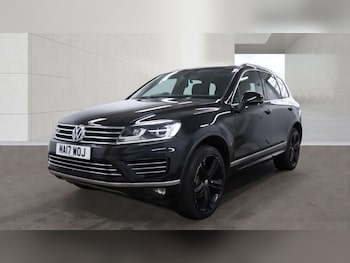 Used Volkswagen Touareg 2017 for sale - 78801773: Photo
