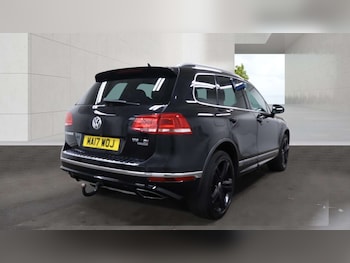 Used Volkswagen Touareg 2017 for sale - 78801773: Photo