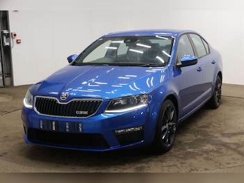 Used Skoda Octavia 2014 for sale - 77210007: Photo