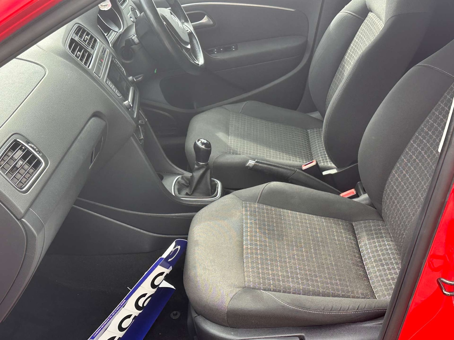 Used Volkswagen Polo 2015 for sale - 77148632: Photo 32