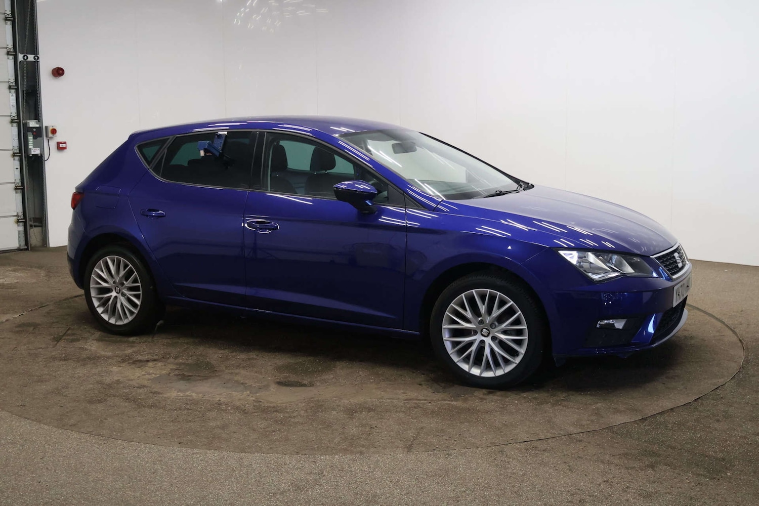Used SEAT Leon 2020 for sale - 77342154: Photo 2