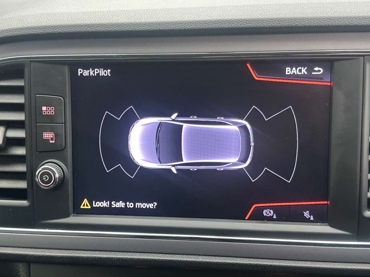 Used SEAT Leon 2020 for sale - 77342154: Photo 24