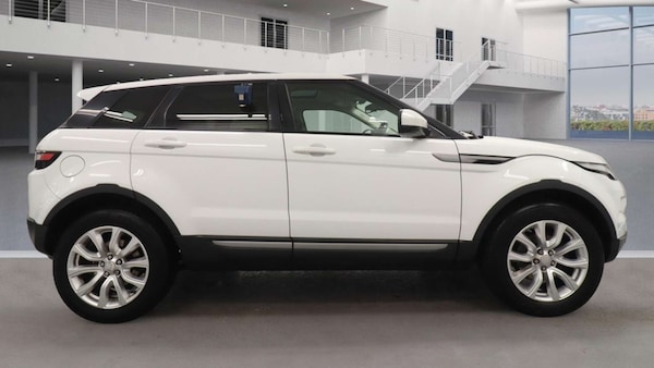 Used Land Rover Range Rover Evoque 2015 for sale - 76182628: Photo 5