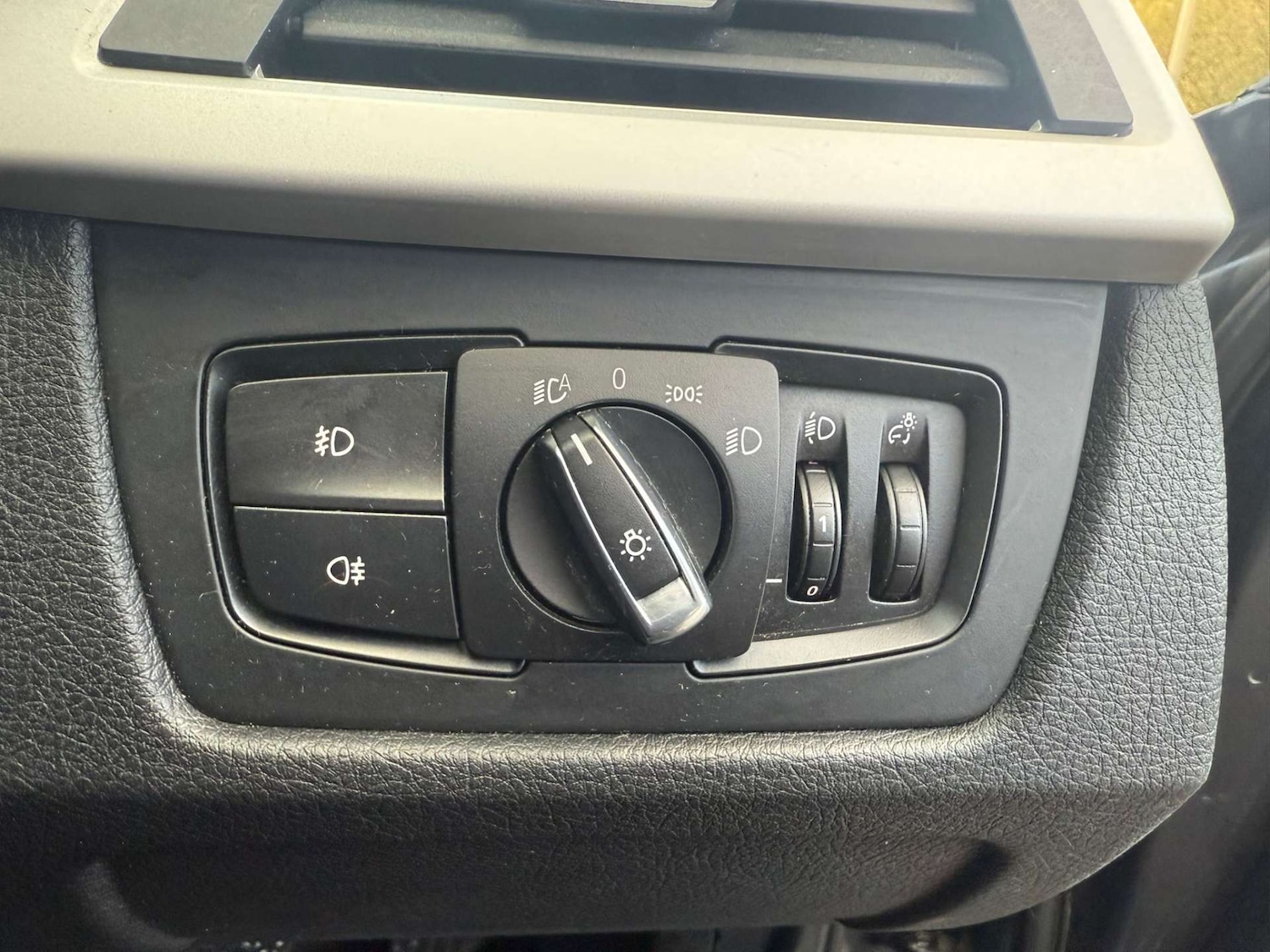 Used BMW 3 Series 2014 for sale - 77148616: Photo 32